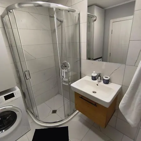 Schöne Im Emilia Romana Park Apartment Slantschew brjag
