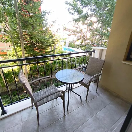 Apartment Schöne Im Emilia Romana Park Slantschew brjag