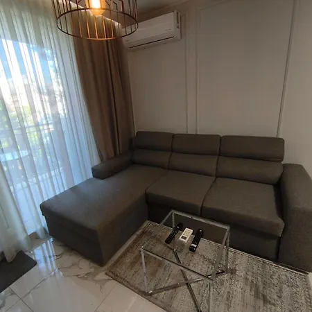 Schöne Im Emilia Romana Park Apartment Slantschew brjag